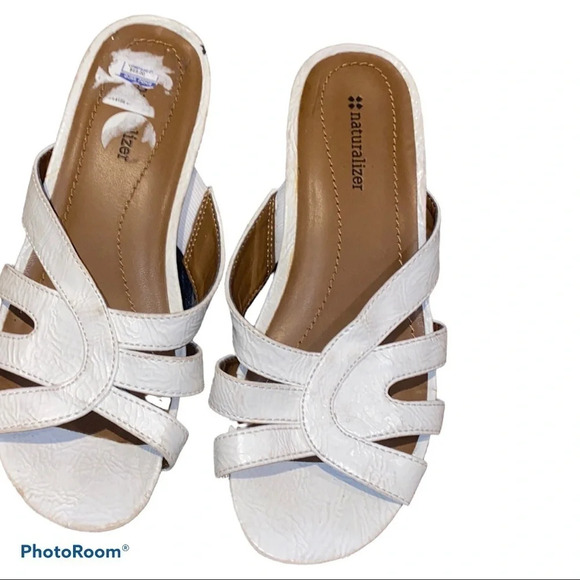 Naturalizer white brown wedge sandals Sz 7.5 - Picture 1 of 11